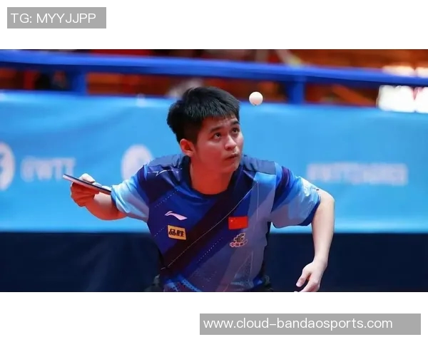 团结拼搏的象征最具团魂的足球明星背后的故事与精神